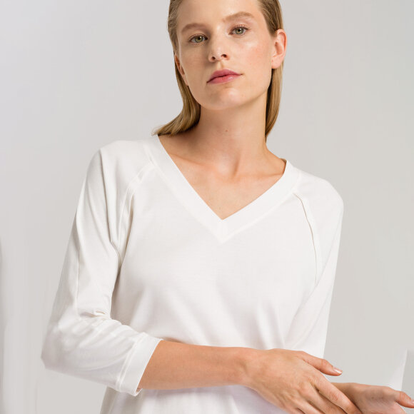 Hanro - Pure Essence natkjole 90 cm 3/4 ærme off white